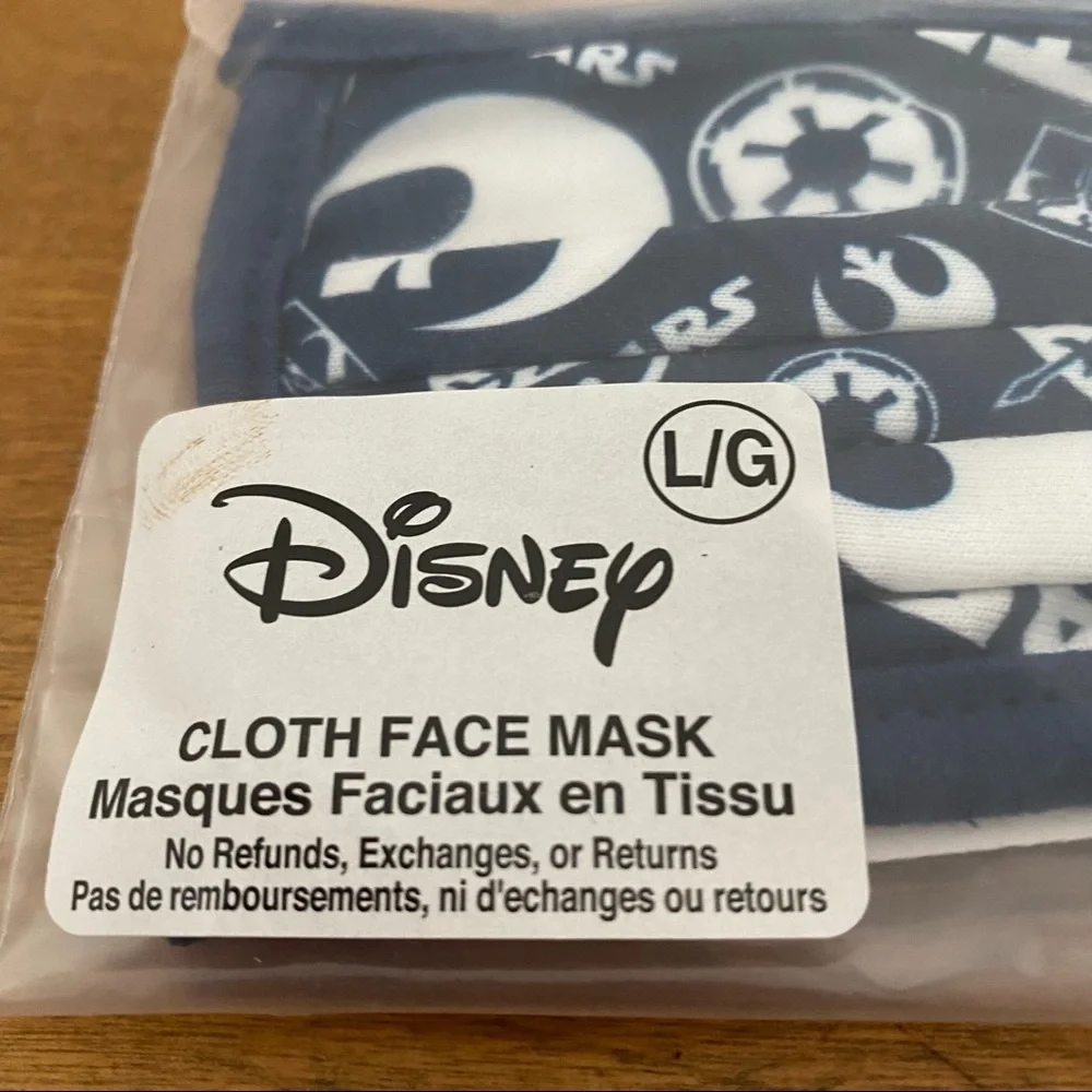 Disney Parks Star Wars Adult Face Mask Blue and White Size L Cloth NEW Sealed